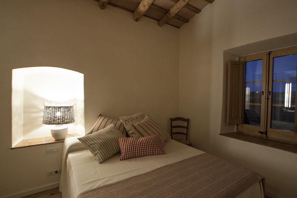 Mas Valenti 1511 Pensionat Vall-Llobrega Rum bild